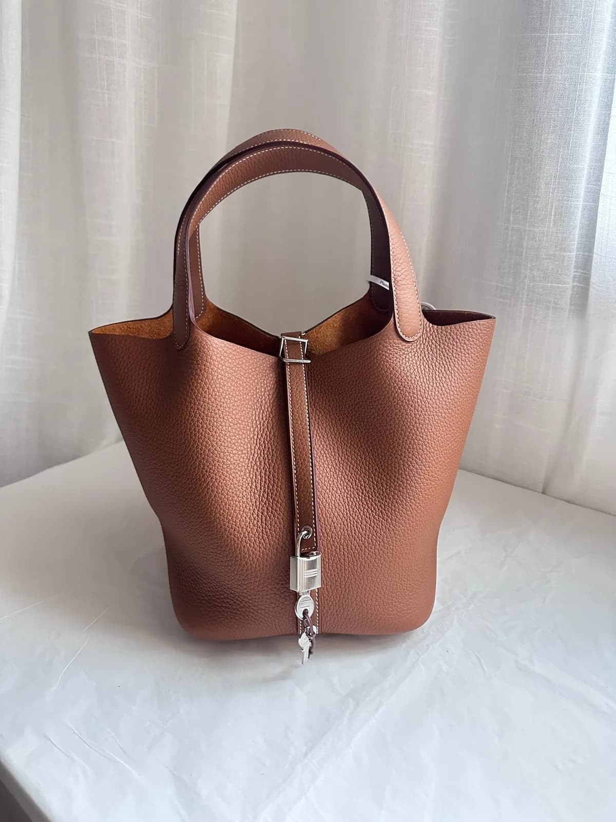 Hermès Picotin 22 Gold PHW